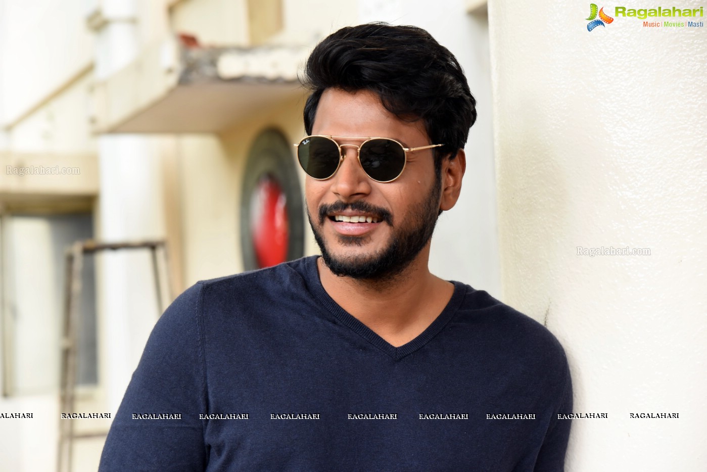 Sundeep Kishan at Ninu Veedani Needanu Nene Pressmeet (Posters)