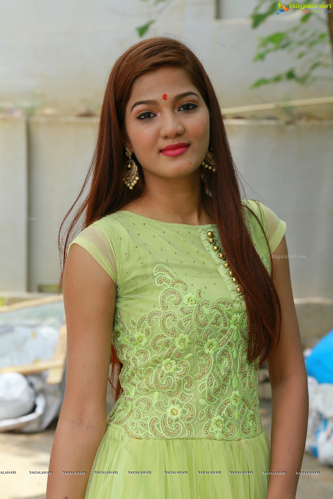 Sravani Nikki (Posters) at Arjuna Veta Movie Launch