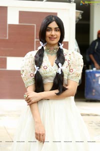 Adah Sharma @ Kalki Interview