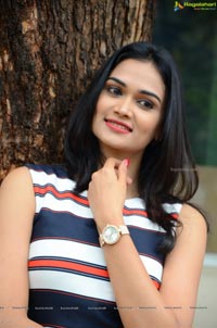 Nitu Gowda Photo Gallery