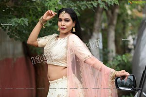 Sanjana Anne Off White Lehenga Choli