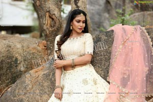 Sanjana Anne Off White Lehenga Choli