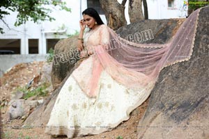 Sanjana Anne Off White Lehenga Choli