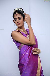 Kritya Sudha Karda in Purple Silk Saree