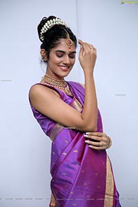 Kritya Sudha Karda in Purple Silk Saree