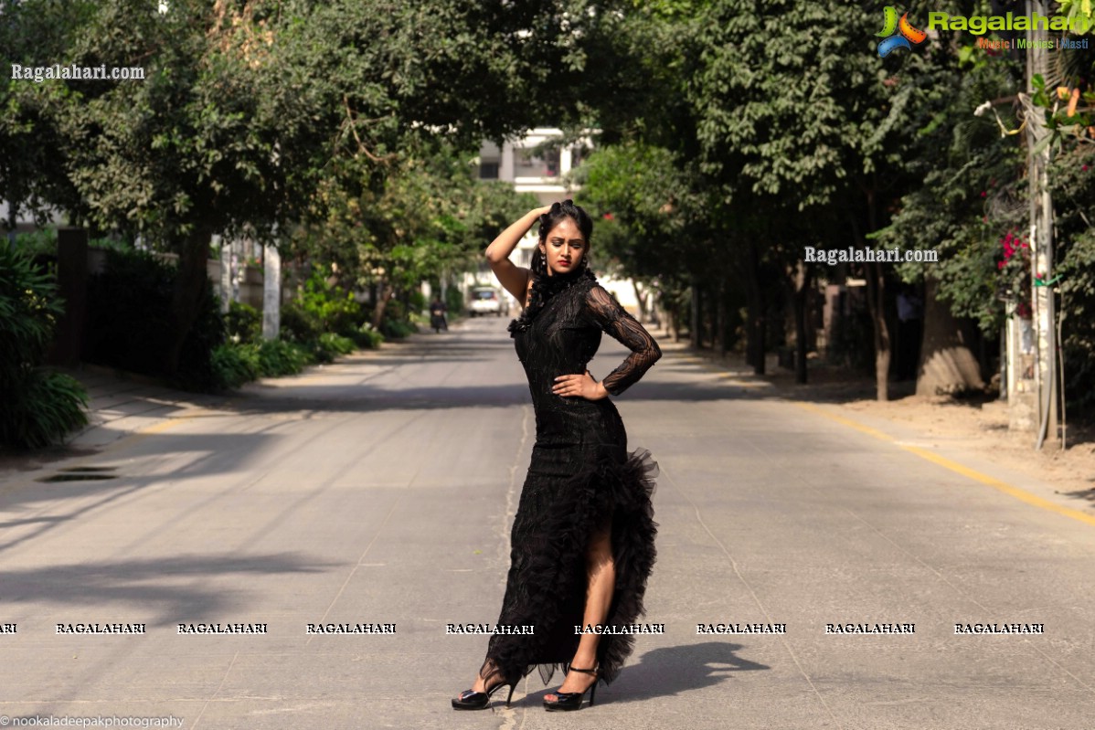 Maheshwari Vaddi Latest Photoshoot Stills, HD Photo Gallery