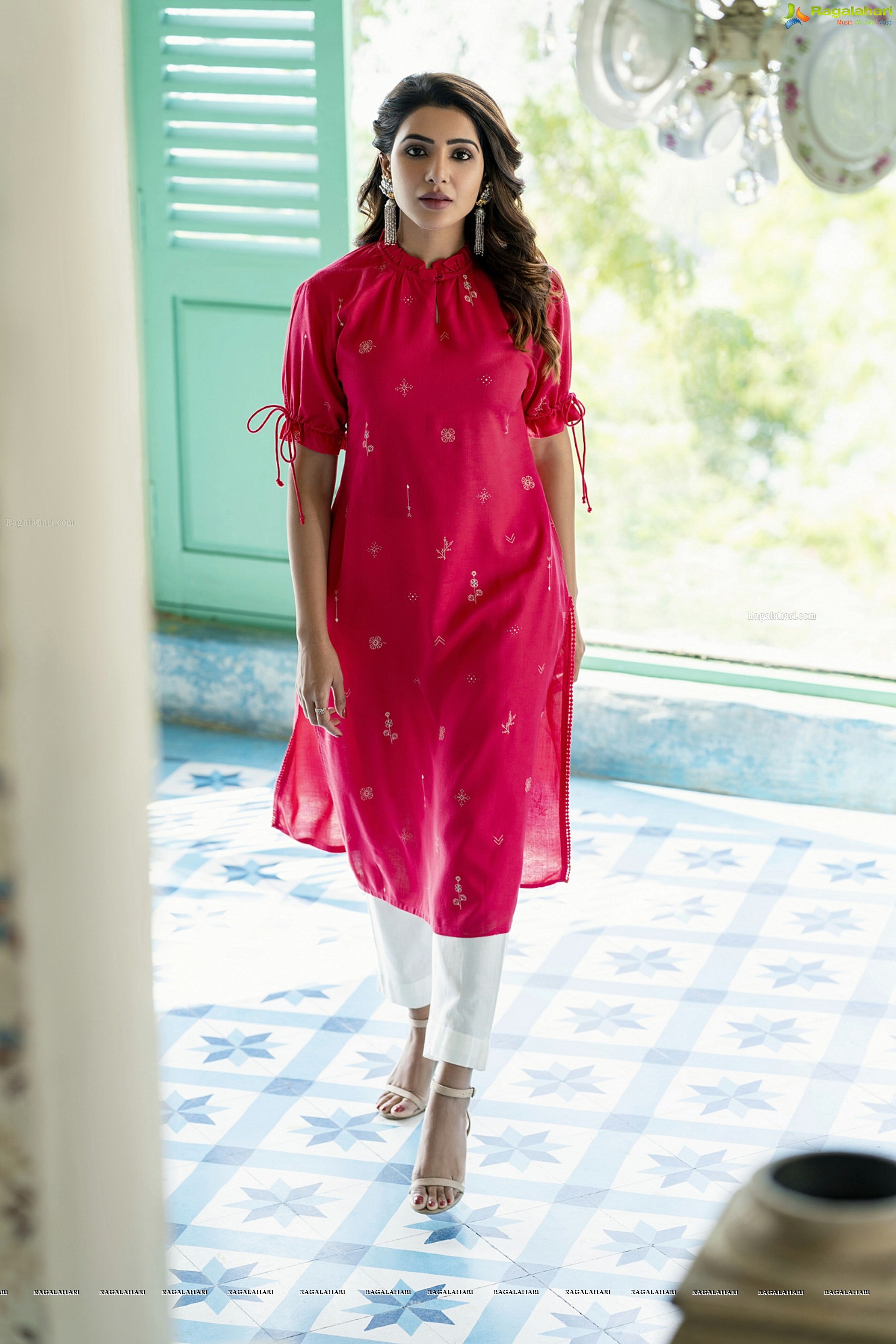 Samantha Akkineni Latest Photoshoot For Her Own Clothing Line Saaki, HD Stills