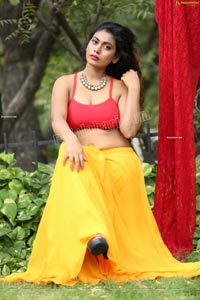 Priyanka Augustin in Yellow Divided Skirt