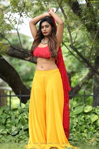 Priyanka Augustin in Yellow Divided Skirt