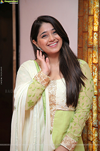 Chandni Bhawanani at Dakshin Vindu Launch