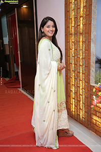 Chandni Bhawanani at Dakshin Vindu Launch