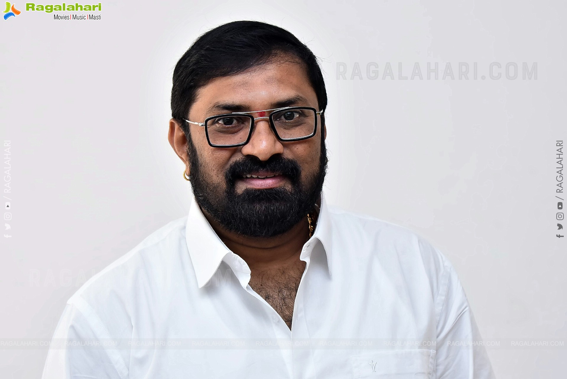 Director Anji Photos at 10th Class Diaries Movie Interview