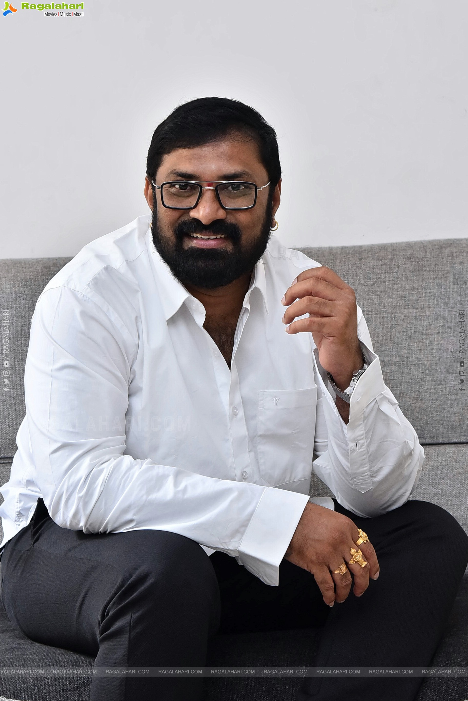 Director Anji Photos at 10th Class Diaries Movie Interview