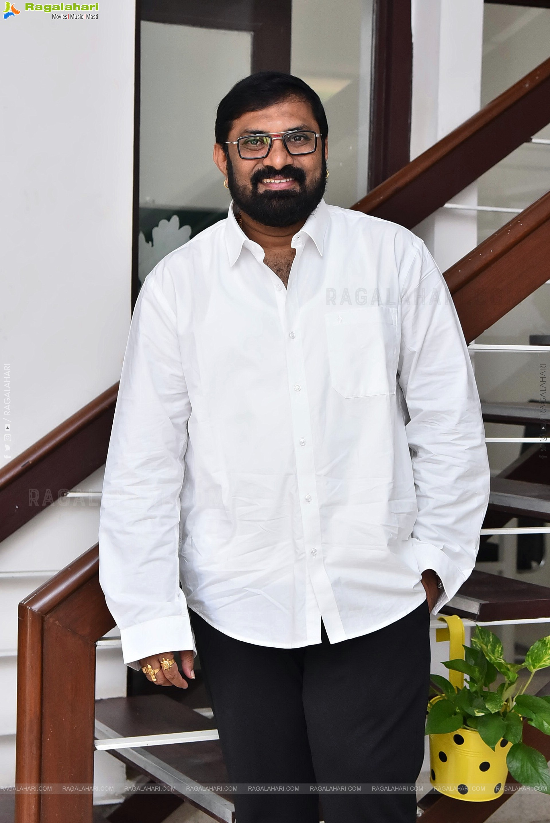 Director Anji Photos at 10th Class Diaries Movie Interview