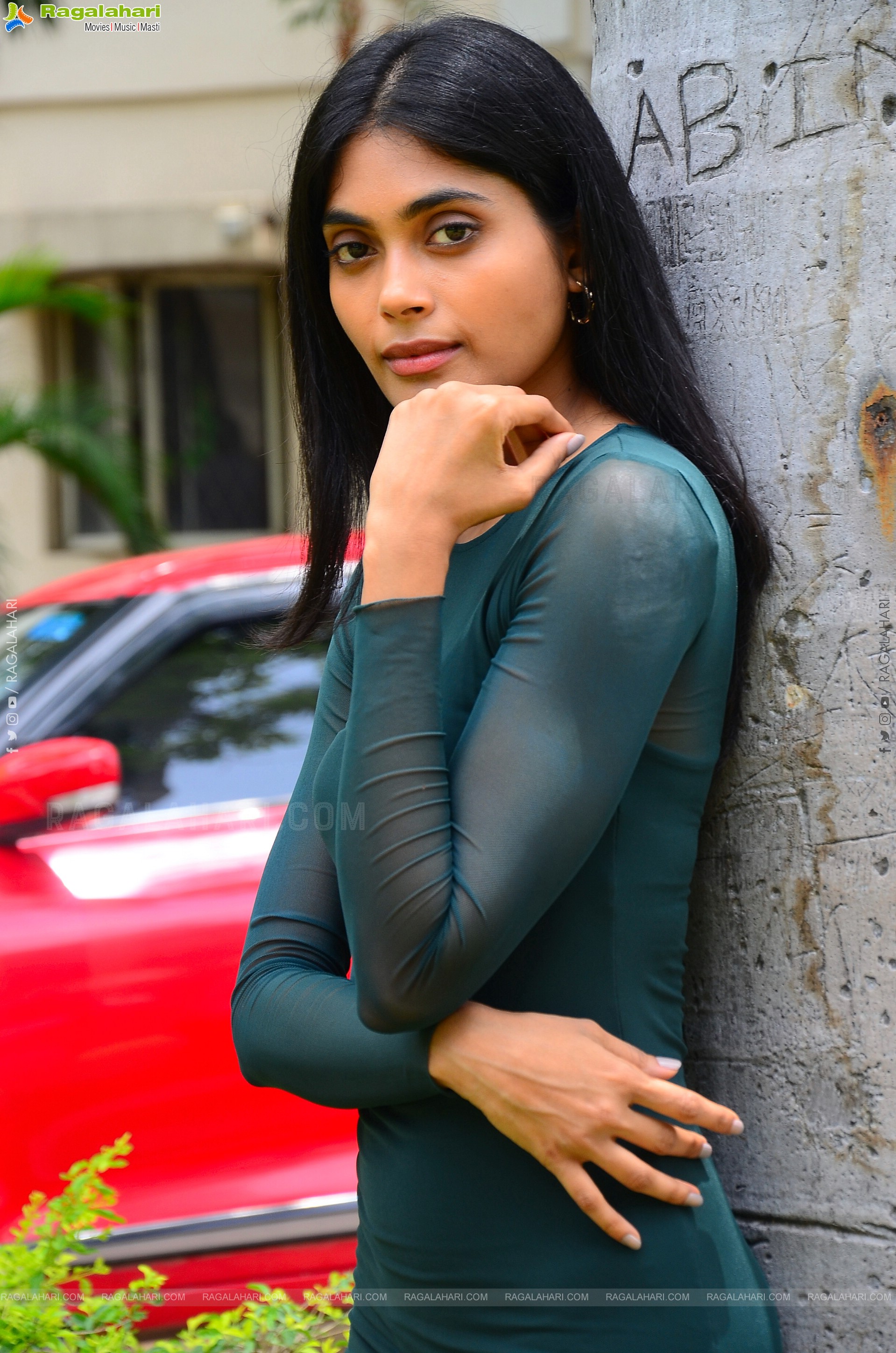 Kritika Shetty Beautiful Stills, HD Photo Gallery