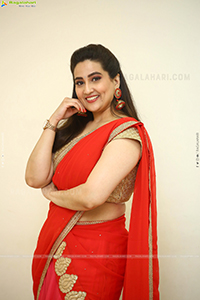 Anchor Manjusha at Virata Parvam Pre-Release Event