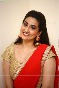 Anchor Manjusha at Virata Parvam Pre-Release Event