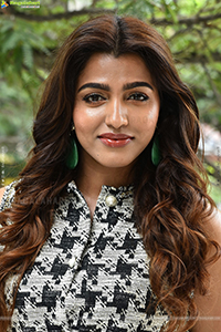 Sai Dhanshika at Shikaru Movie Press Meet