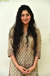 Sai Pallavi at Virata Parvam Success Meet