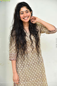 Sai Pallavi at Virata Parvam Success Meet