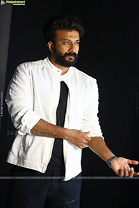 Satyadev at Godse Movie Interview