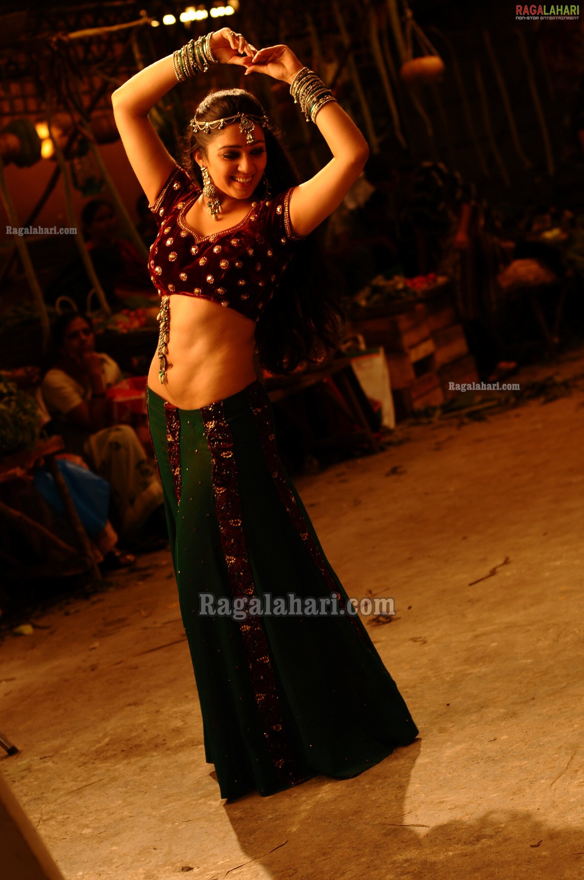 Charmi Stills from Ragada, Photo Gallery