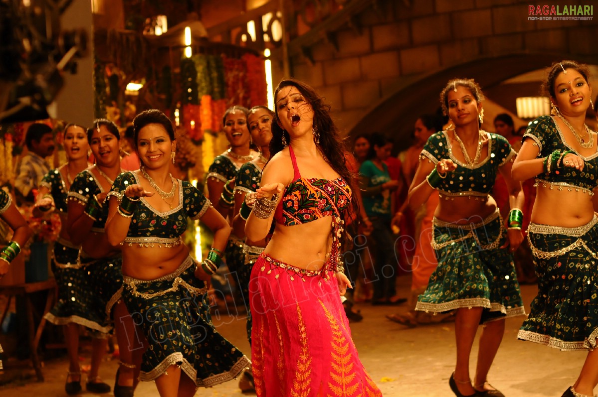 Charmi in Ragada Ragada Song - HD Gallery, Images