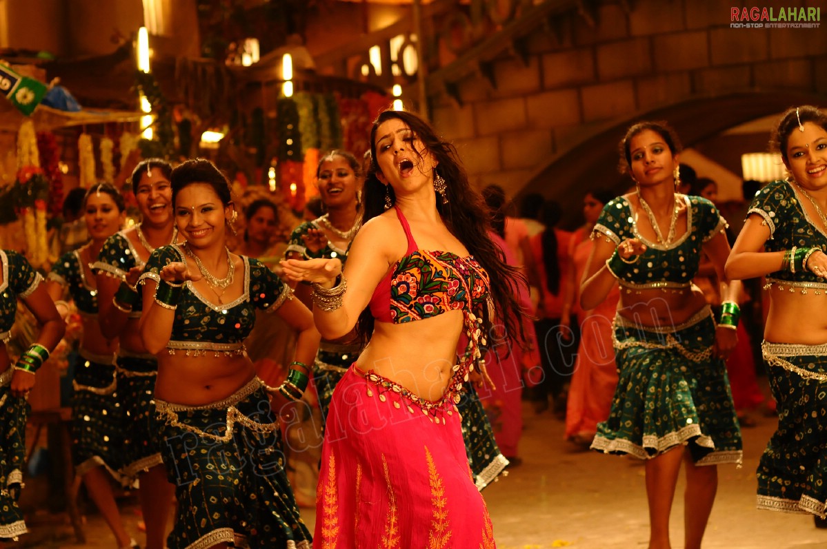 Charmi in Ragada Ragada Song - HD Gallery, Images