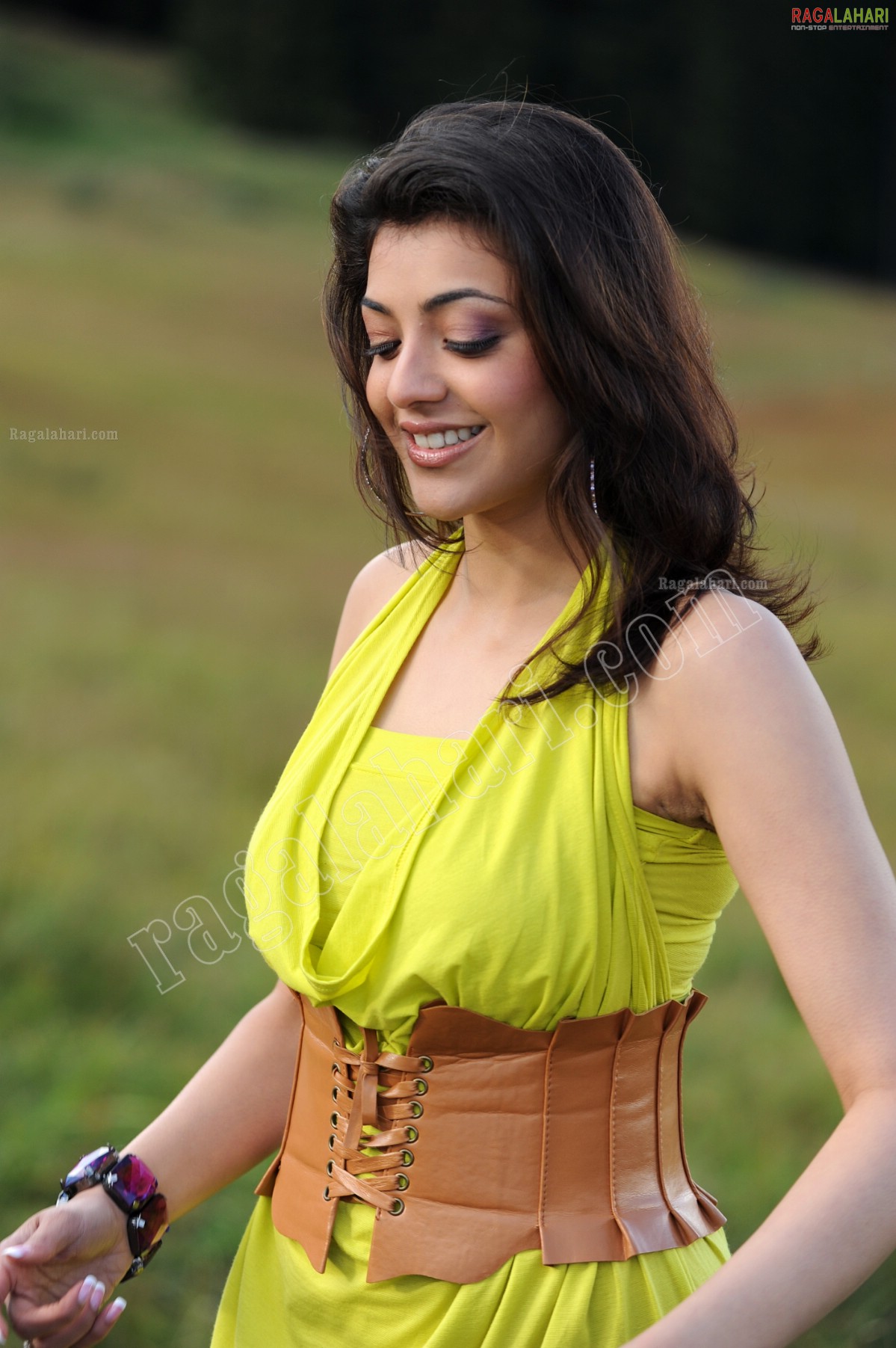 Kajal in Western Outfit, HD Gallery, Images