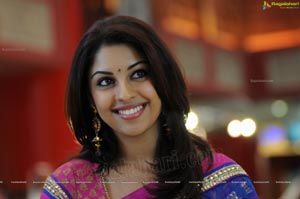 Richa Gangopadhyay in Saree