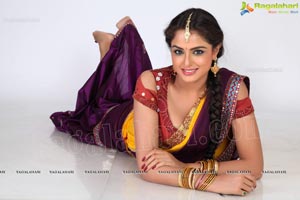 Asmita Sood in Langa Davani