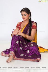 Asmita Sood in Langa Davani