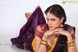 Asmita Sood in Langa Davani