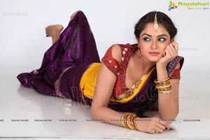 Asmita Sood in Langa Davani