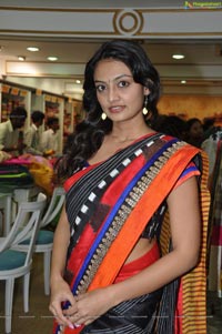 Nikitha Narayan at Singhanias Store