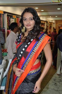 Nikitha Narayan at Singhanias Store