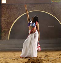 Priyamani Tikka Hot Stills