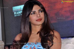 Toofan Priyanka Chopra Posters