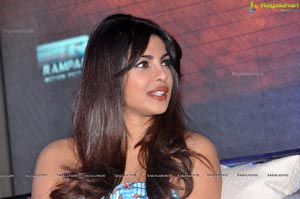 Toofan Priyanka Chopra Posters