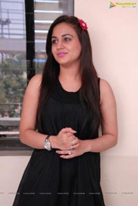 Aksha Pardasany