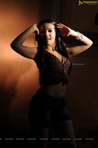 Catherine Tresa Hot Photos