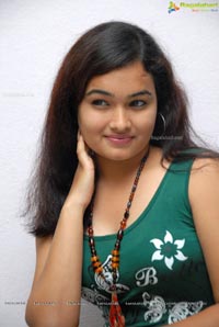 Heroine Mythili