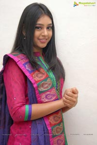 Niti Taylor Love Dot Dom