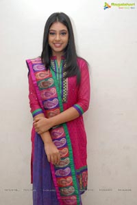 Niti Taylor Love Dot Dom