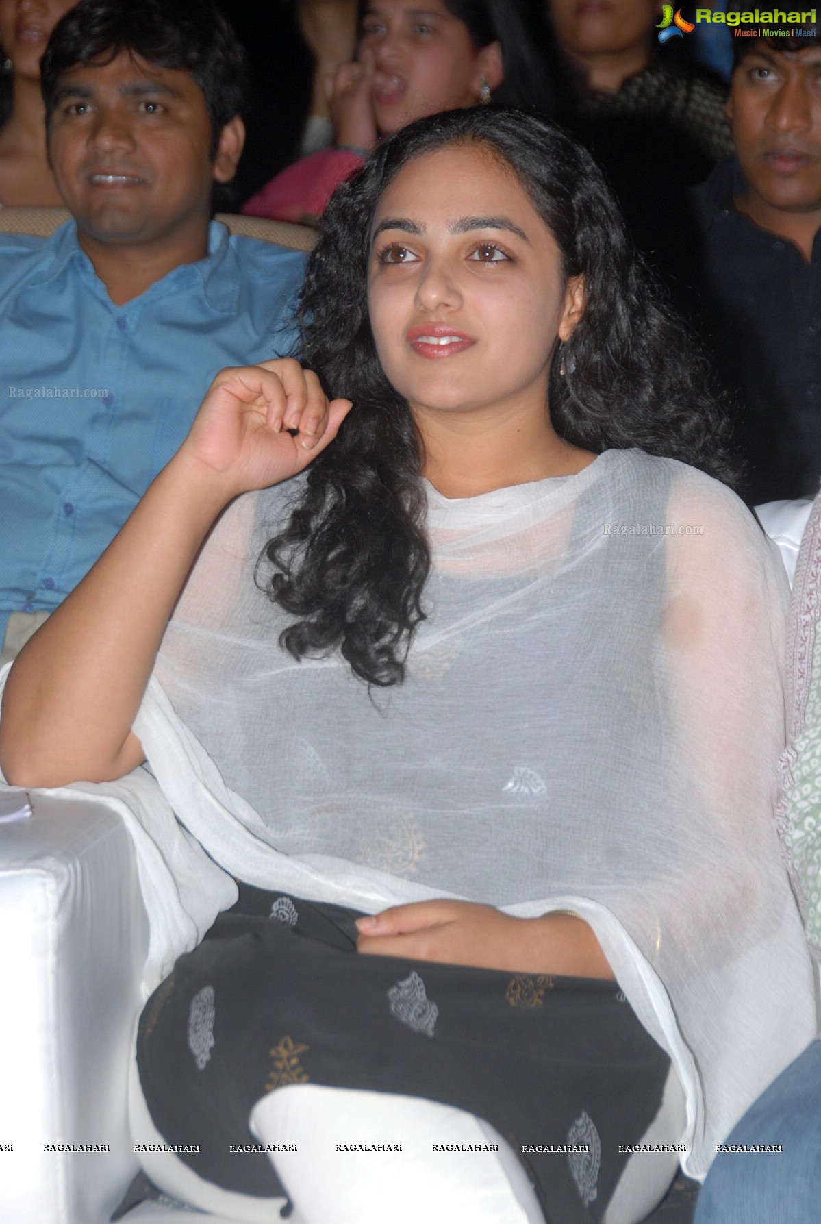 Nithya Menon at Gunde Jaari Gallanthayyinde Audio Release, Exclusive Photos