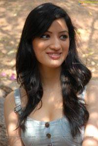 Indian Actress Richa Panai