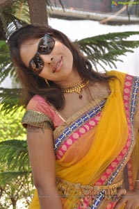 Srilekha Reddy Mallidi in Saree