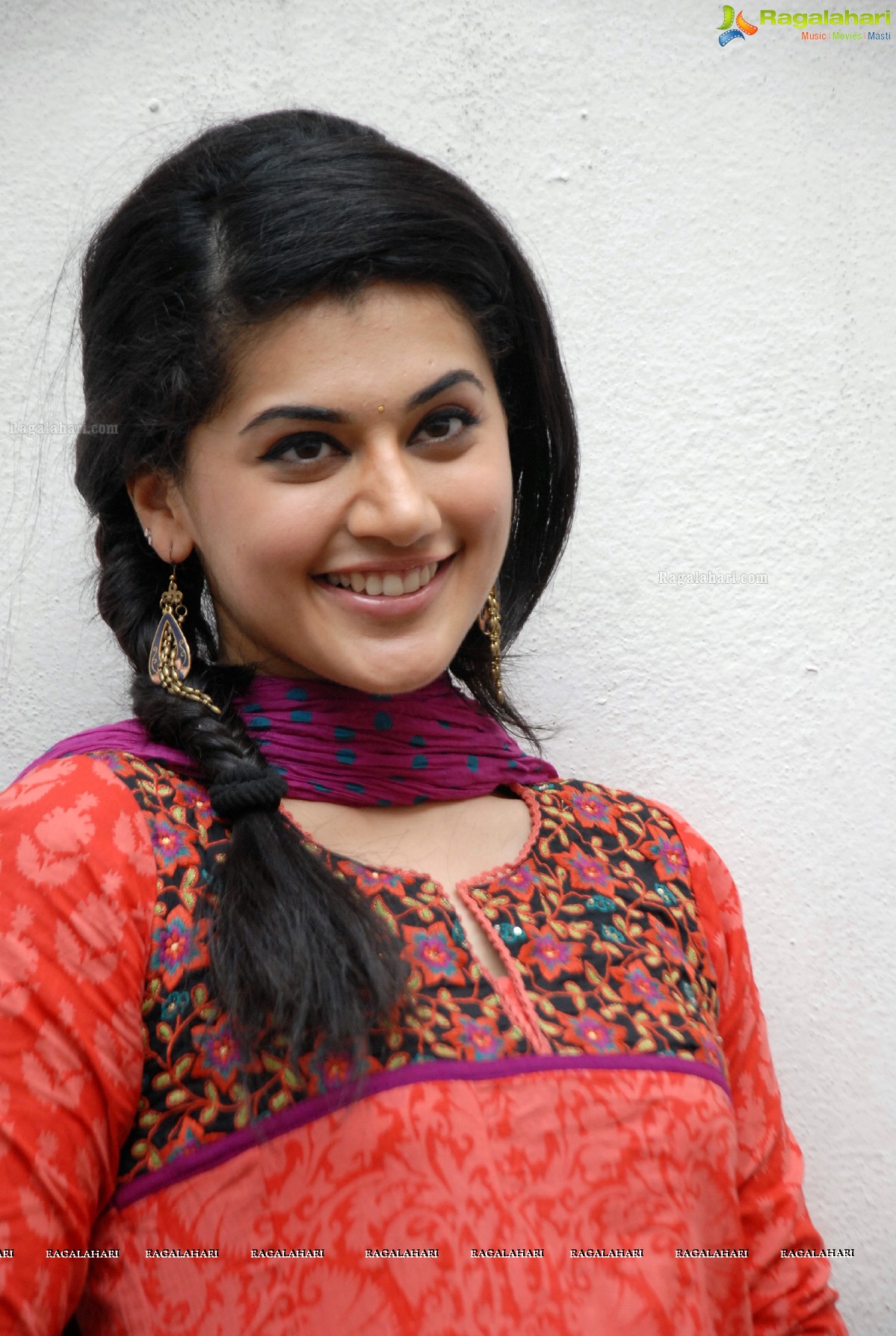 Taapsee