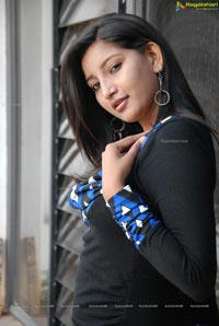 Kothoka Vintha Heroine Vinisha Naidu