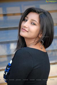 Kothoka Vintha Heroine Vinisha Naidu